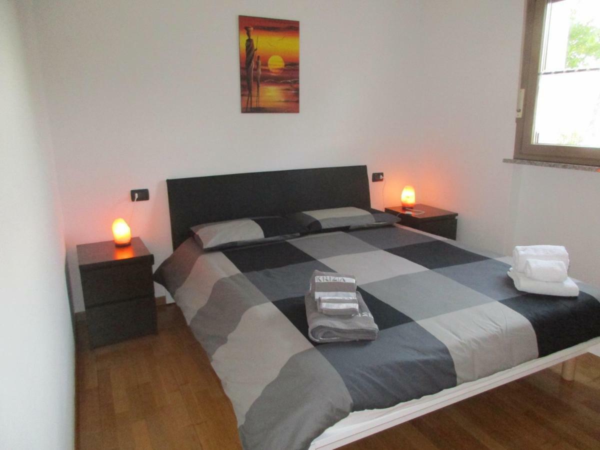 Ferienwohnung La Perla Del Lago Calceranica al Lago Exterior foto